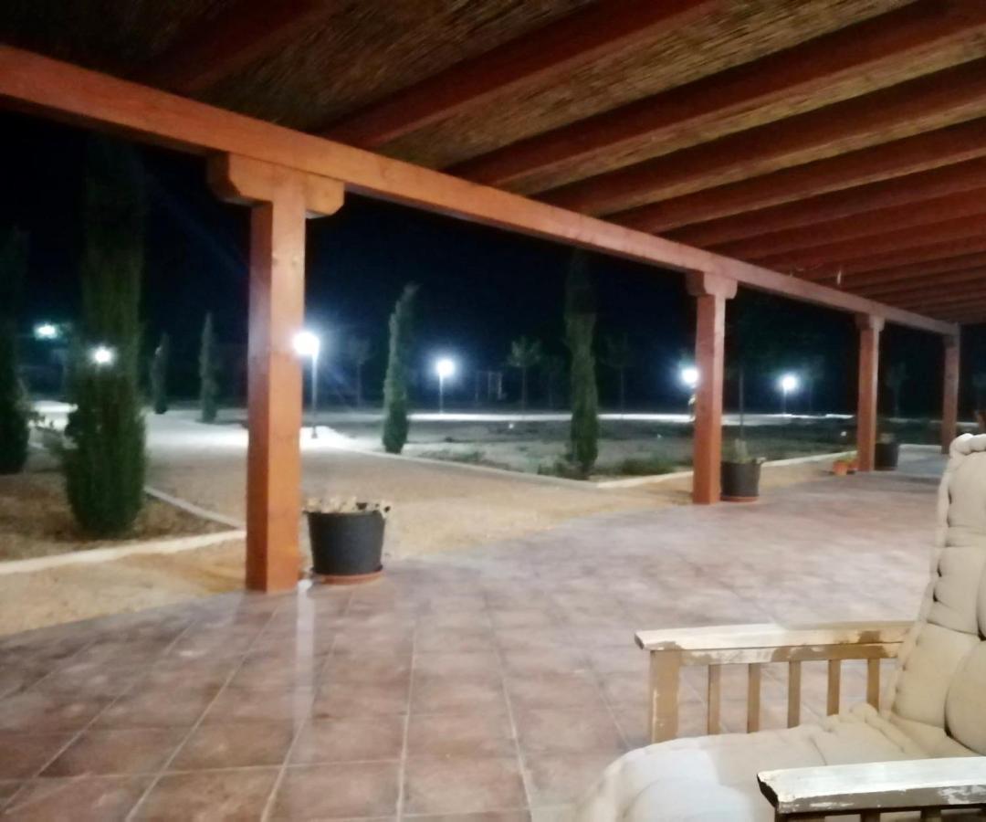 Granja Escuela Con Bungalows San Martín de la Vega Exterior foto
